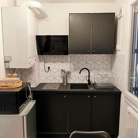 Studio très chaleureux entièrement refait à neuf Moulins  Esterno foto