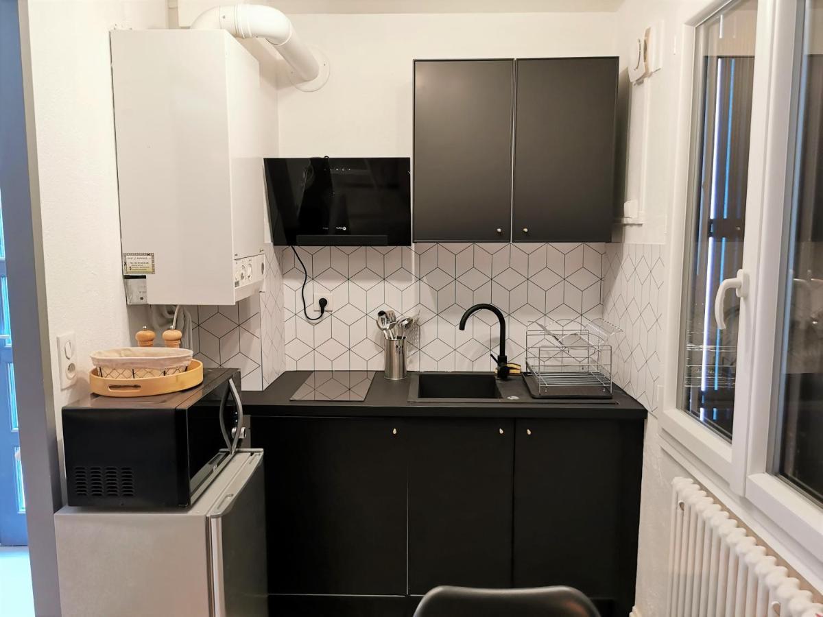 Studio très chaleureux entièrement refait à neuf Moulins  Esterno foto